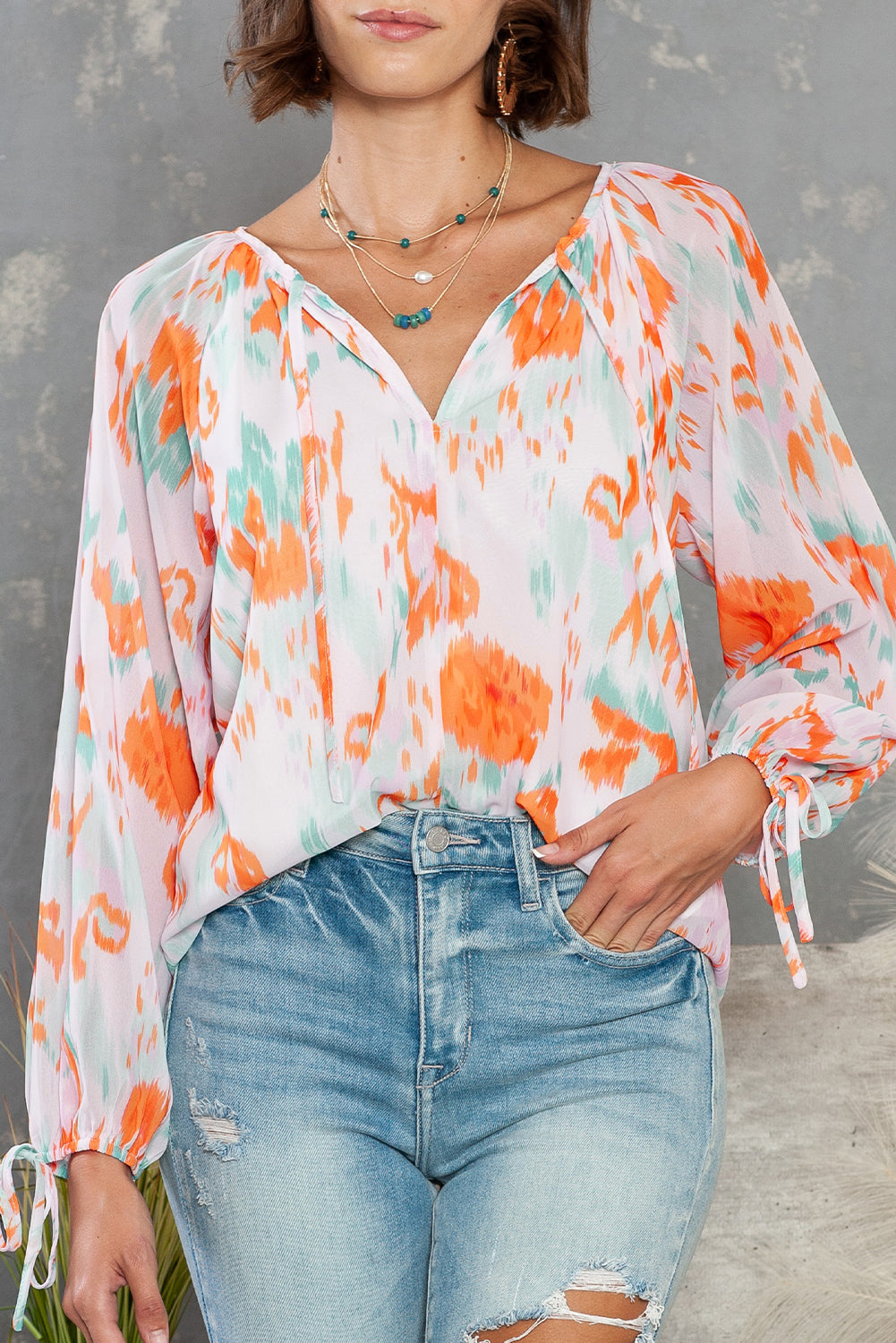 Multicolor Abstract Print Split Neck Puff Sleeve Blouse